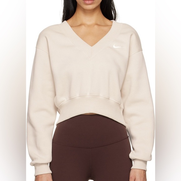 Nike Tops - Nike Sportswear Phoenix Fleece Women's Cropped V-Neck Sweatshirt 
Size: Large